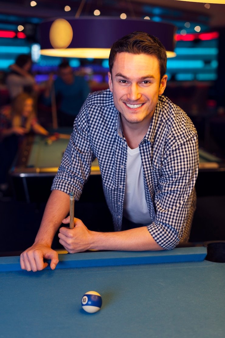 Studio Roulette HD dengan dealer profesional di pgking slot